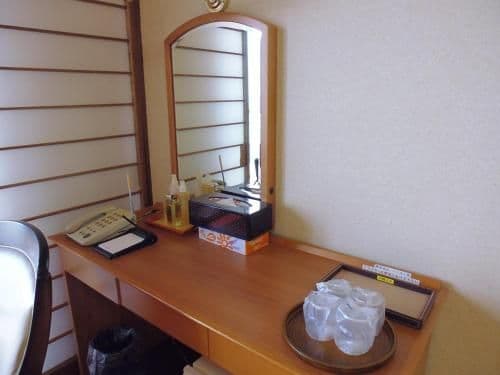 Japanese-Style Room