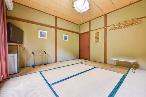Japanese-Style Quadruple Room
