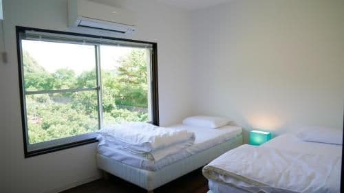 Economy Twin Room
