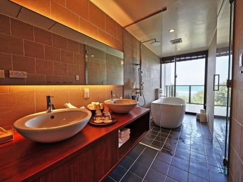 Studio Apartment with Sea View