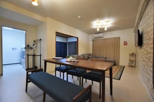 Deluxe Family Suite