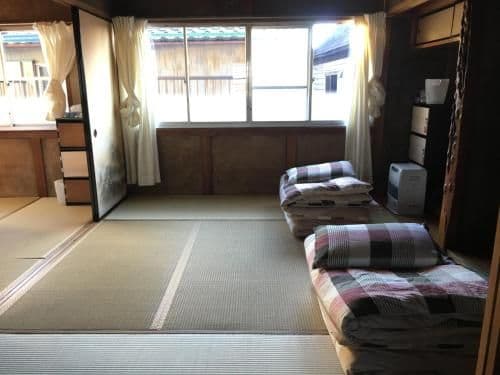 Single Bed in Dormitory Room