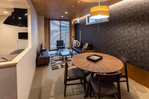Superior Family Room B