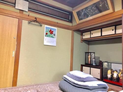 Triple Room with Shared Bathroom