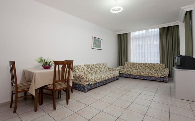 APARTMENT ONE BEDROOM