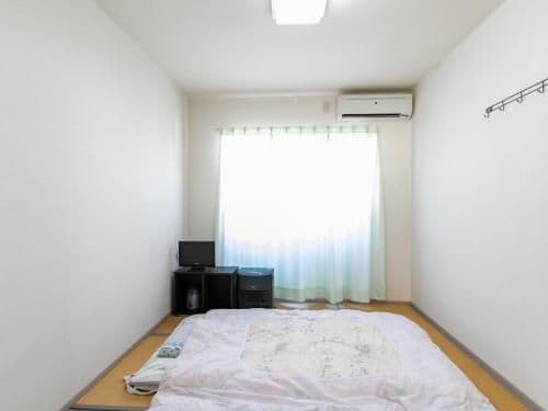 Japanese-Style Room