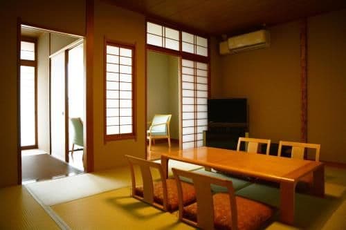 Japanese-Style Quadruple Room