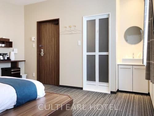 Standard Twin Room with Extra Bed - Non-Smoking