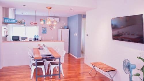 Family Room with Garden View