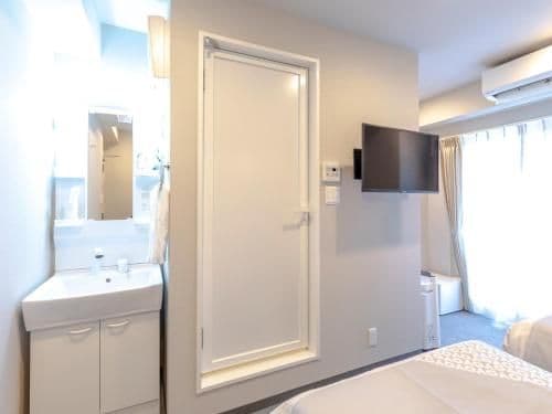 Twin Room - Non-Smoking