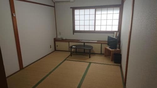 Twin Room with Shared Bathroom