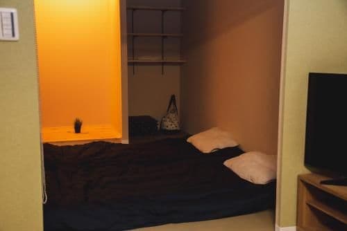 Japanese-Style Room