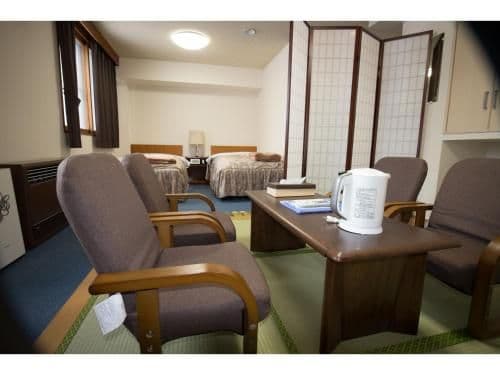 Room with Tatami Area