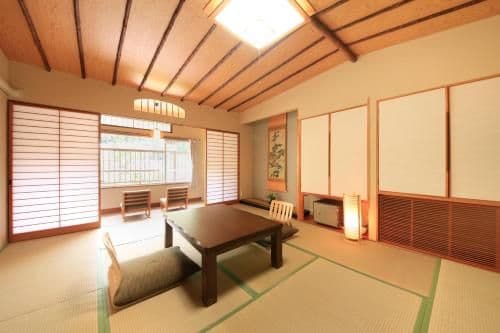 Japanese-Style Room