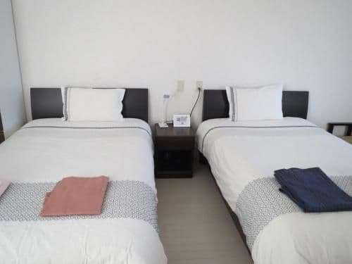 Twin Room with Private Bathroom