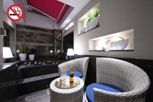 King Room with Spa Bath
