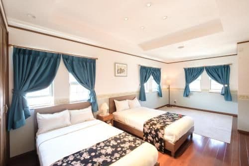 Superior Chalet
