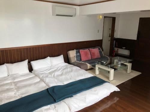 One-Bedroom Villa