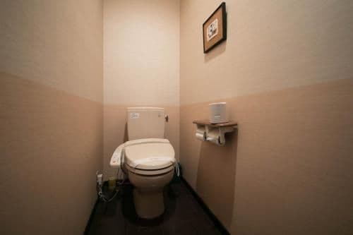 Japanese-Style Room with High-end Massage Chair and with Shared Bathroom