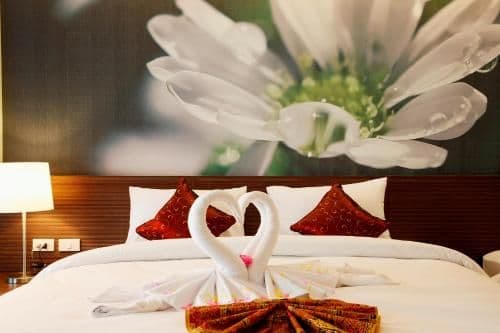 Deluxe Family Suite with Pool Access