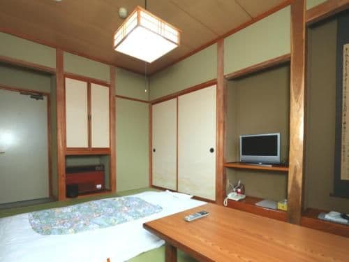 Japanese-Style Quadruple Room