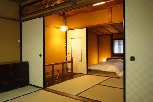 Standard Japanese-Style Townhouse - Taniguchi