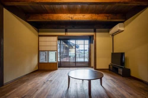 Standard Japanese-Style Townhouse - Tsuda Omoya