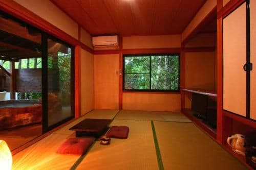 Economy Twin Room