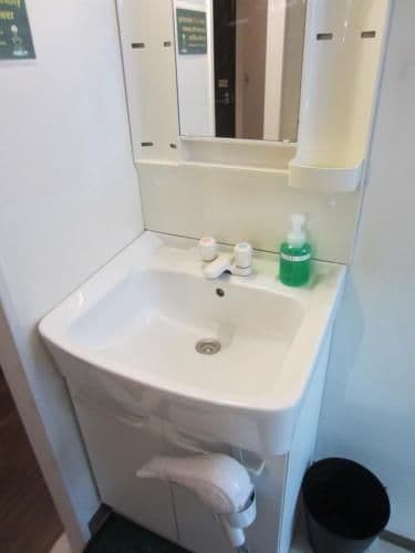 Twin Room with Shared Bathroom