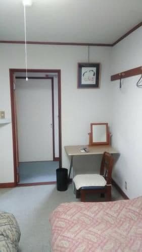 Standard Twin Room with Shared Bathroom