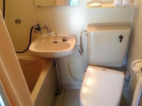Cottage (3 Adults)