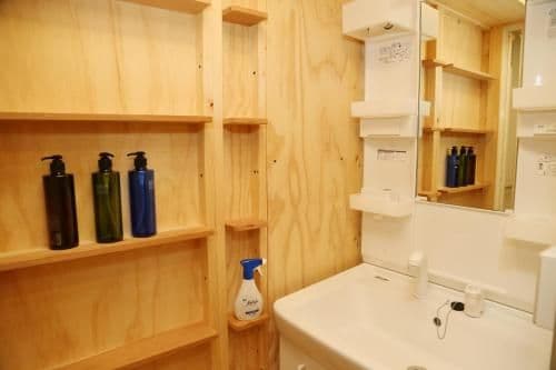 Family Room with Shower