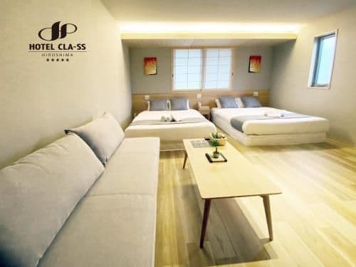 Deluxe Family Room