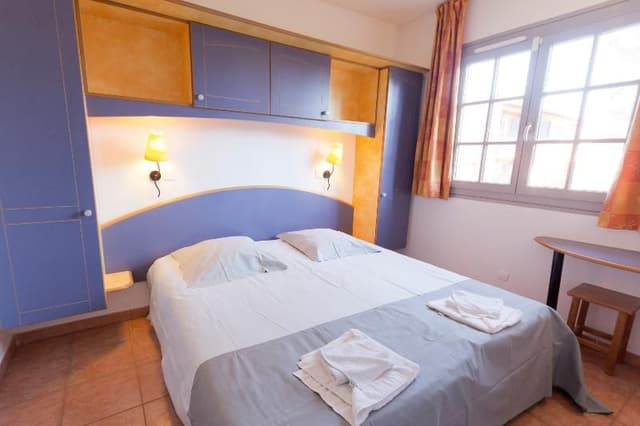 APARTMENT CAPACITY 5