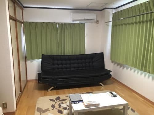 Economy Triple Room