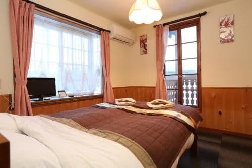 Double Room - Non-Smoking