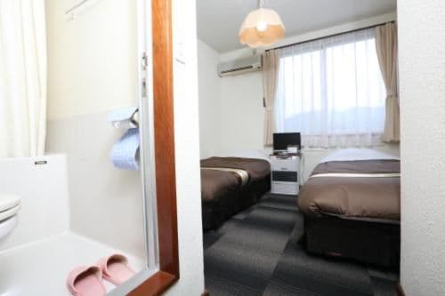 Twin Room with Mountain View