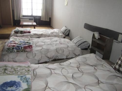 Twin Room with Shared Bathroom