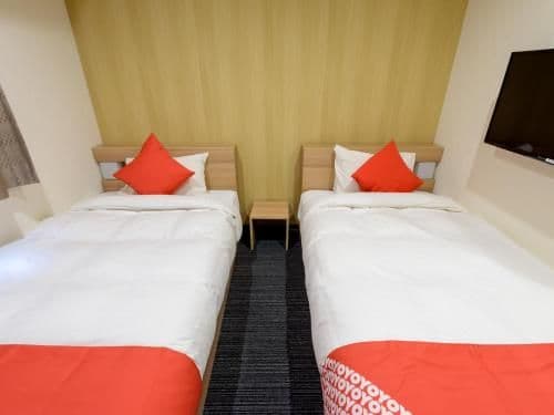Twin Room - Non-Smoking