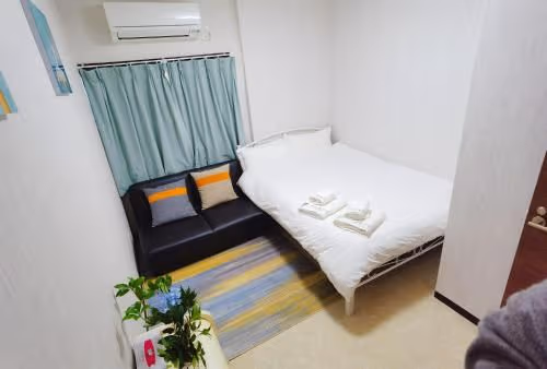 One-Bedroom Apartment - 4F