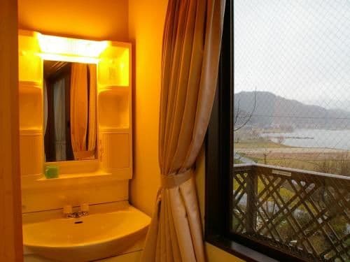 Japanese-Style Room