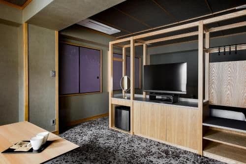 Suite with City View