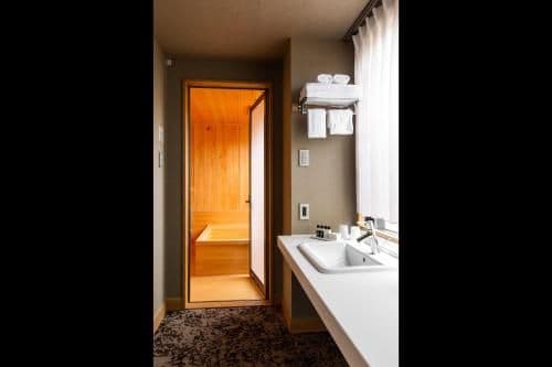 Suite with City View