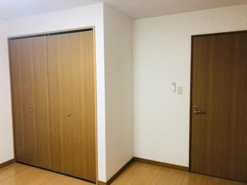Triple Room with Shared Bathroom