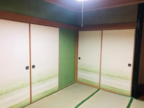 Standard Twin Room with Shared Bathroom