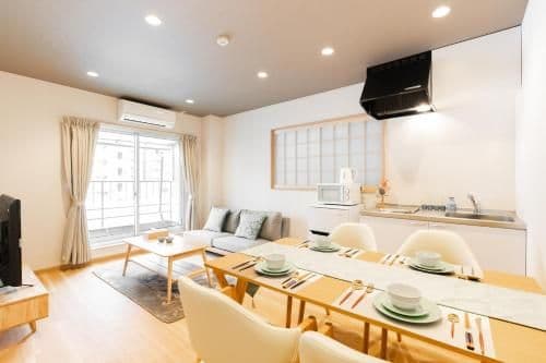 Truru Inn Shinsaibashi