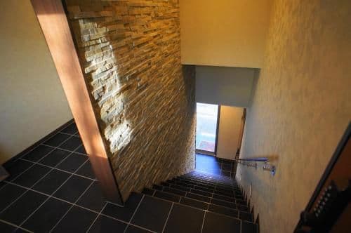 1-Bedroom Apartment