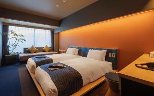 Quadruple Room with Private Bathroom