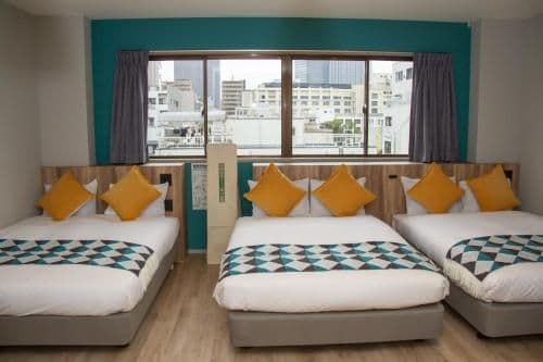 Deluxe Family Room