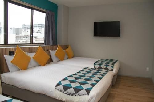 Deluxe Family Room